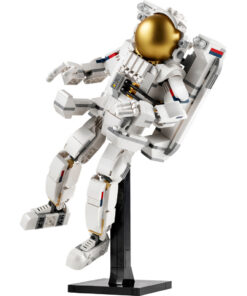 Alternative view of Lego Creator 31152 3in1 Space Astronaut