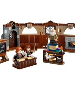 Alternative view of Lego Harry Potter 76442 Kasteel Zweinstein Toverspreukenles