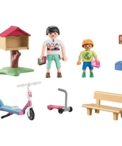 Alternative view of Playmobil 71511 My Life Boekenruil voor Boekenwurm