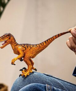 Alternative view of Schleich Dinosaurs Velociraptor